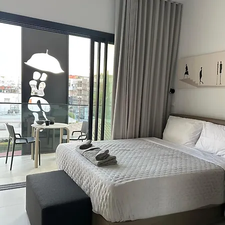 Nesseus Lux - Near Unic & Euc Lägenhet Nicosia