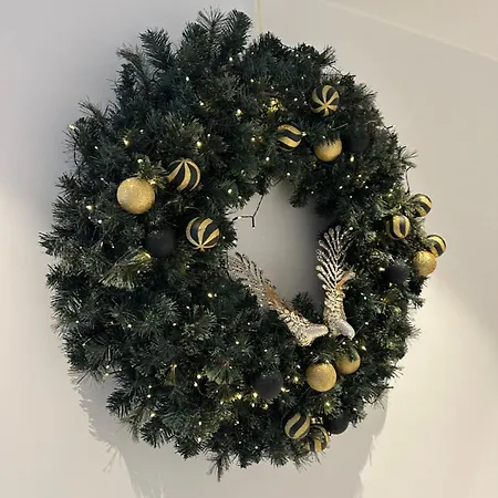 Nesseus Lux - Near Unic & Euc