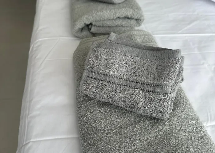 Nesseus Lux - Near Unic & Euc アパート *