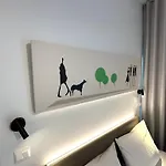 Nesseus Lux - Near Unic & Euc Apartment