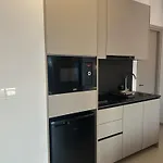 Nesseus Lux - Near Unic & Euc Apartment *