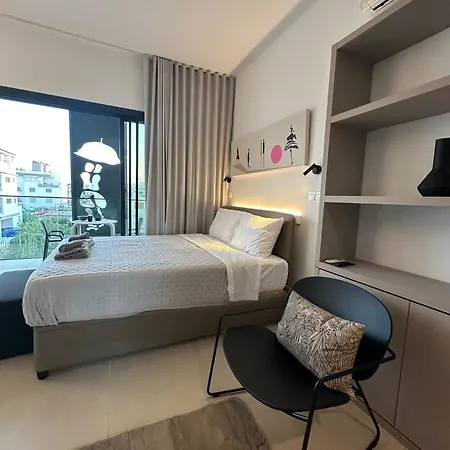 Nesseus Lux - Near Unic & Euc Appartement *