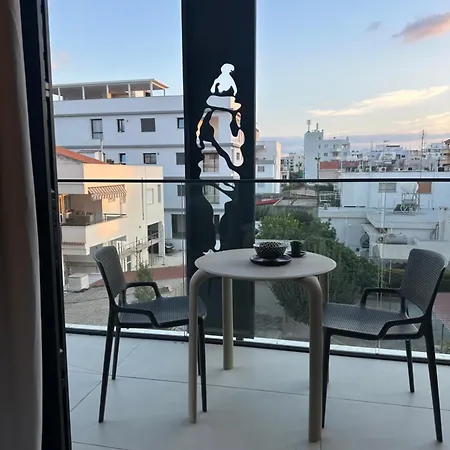 Nesseus Lux - Near Unic & Euc Apartment Agios Dhometios